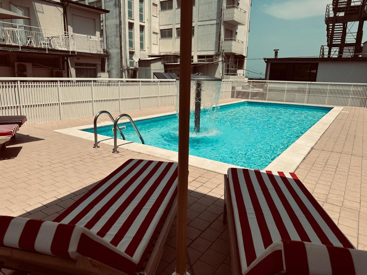 Hotel Mimma Milano Marittima Exterior foto